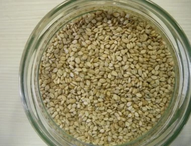 Σουσάμι: Πως βοηθάει στη μείωση του βάρους;